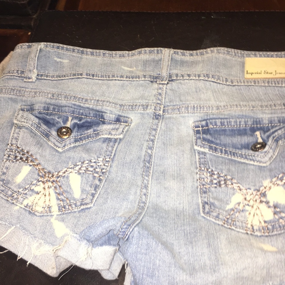 Shorts - Picture 2 of 2